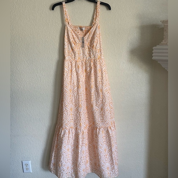 ALOFT Petite Eyelet Open Back Maxi Dress Sz 4 - Picture 1 of 9